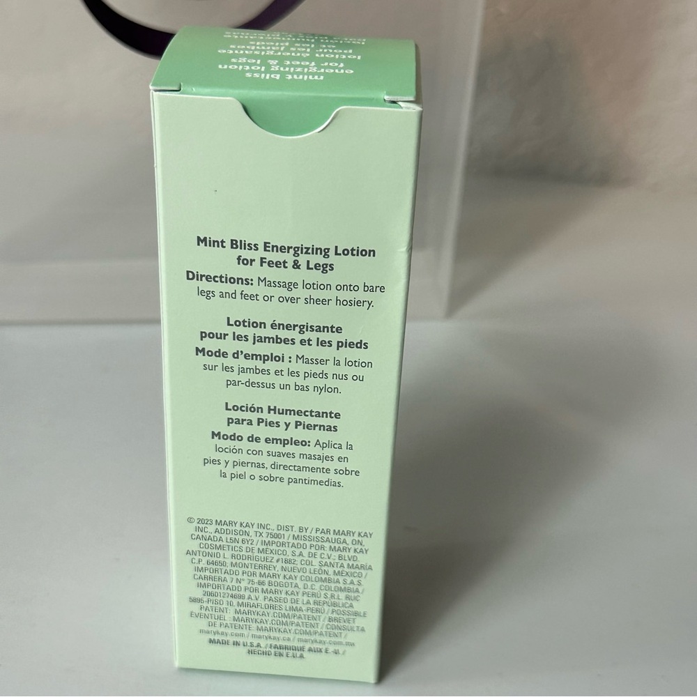 Mary Kay Mint Bliss Energizing Lotion for Feet & Legs 3oz with Gift Bag NEW - Picture 4 of 6